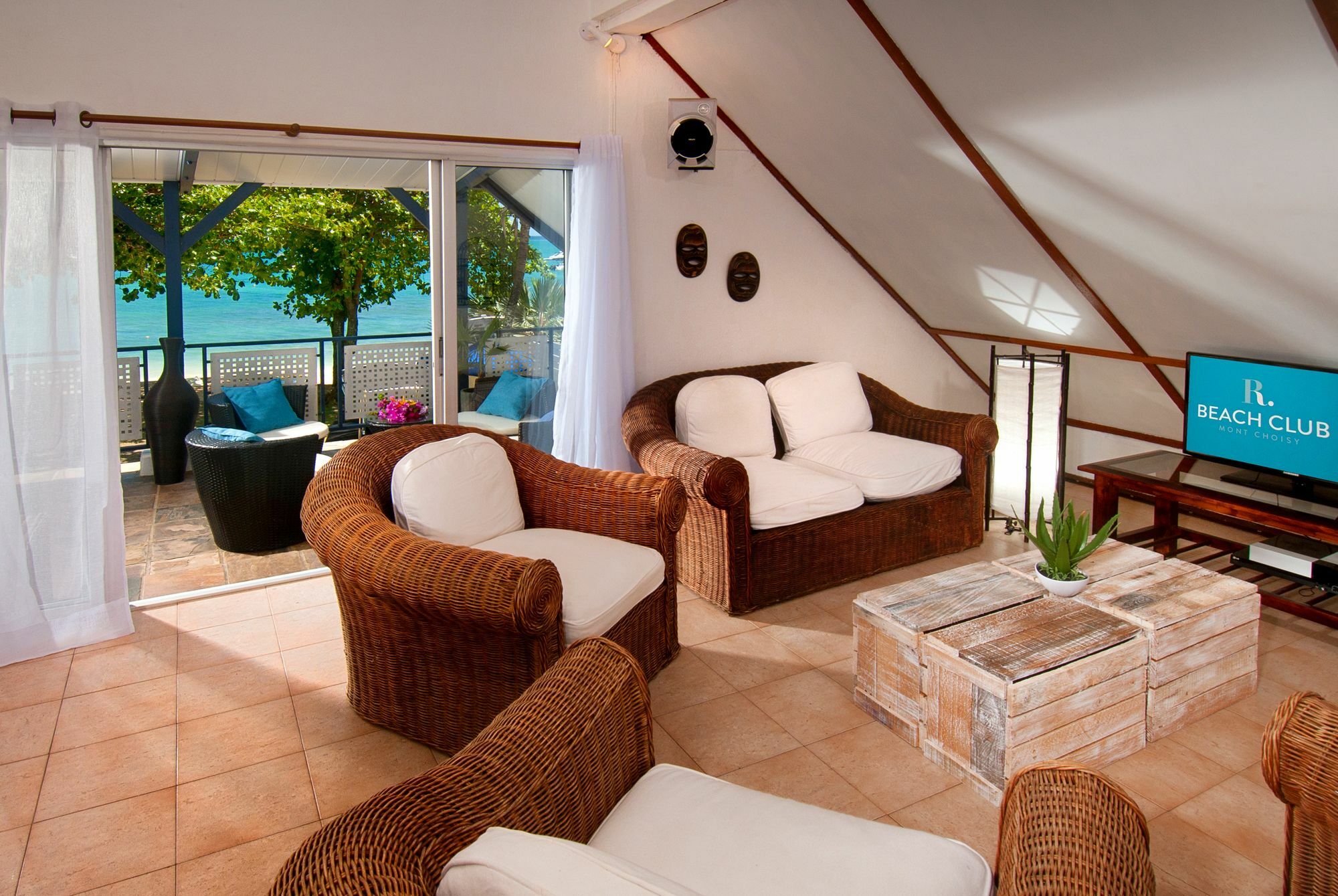 R Beach Club Trou aux Biches Ngoại thất bức ảnh